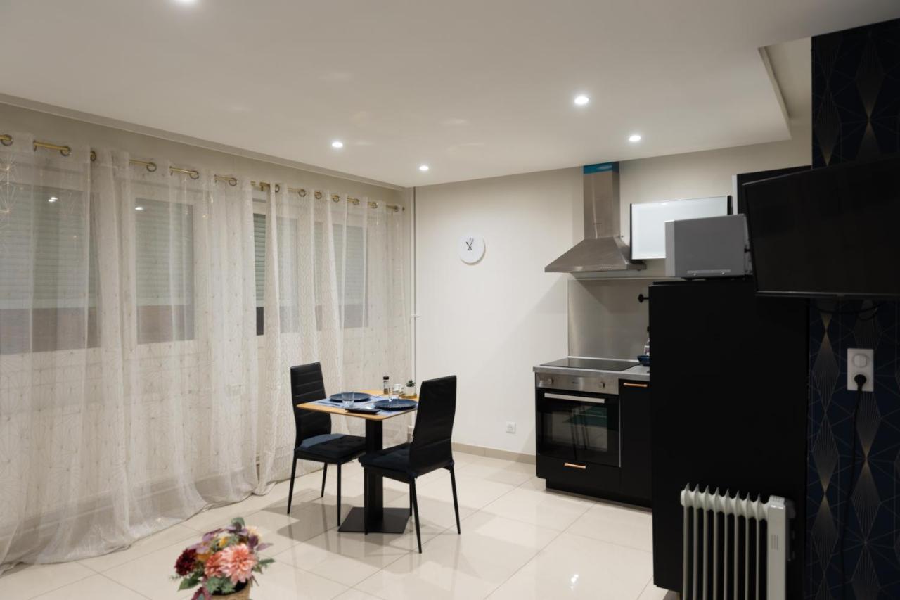 Elegant Et Tres Spacieux, Mon Studio Vous Seduira! Metz Luaran gambar